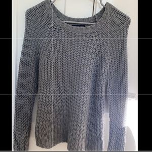 American Eagle sweater
